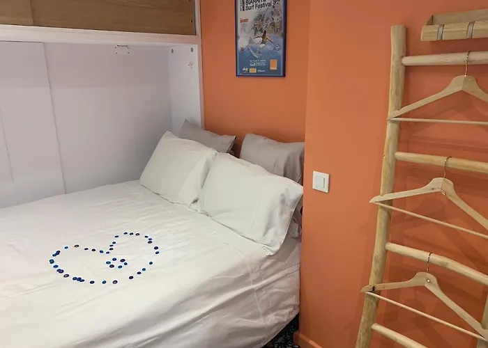 아파트 Surfin Essaye *